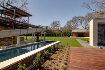 Texas Residence by ForeverLawn Texas