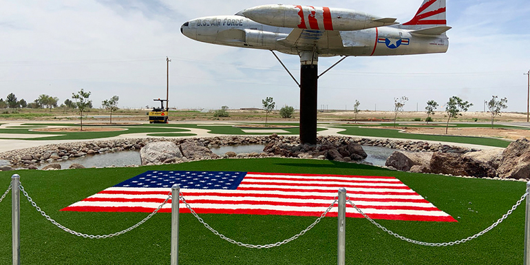 Veterans Memorial Park in Pecos, Texas, featuring DuPont™ ForeverLawn® Select HD synthetic grass
